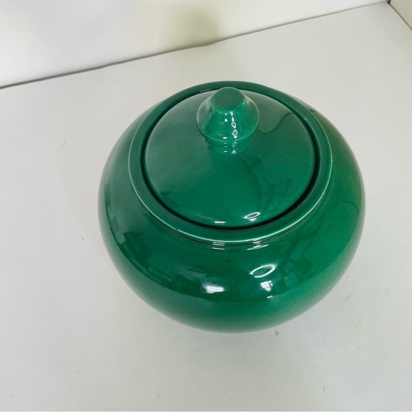 Vintage Royal Haeger Canton Green Jar with Gold Lining - Picture 2 of 11